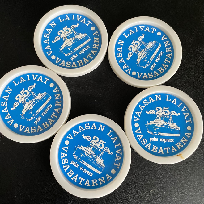 Vaasan laivat -lasinaluset