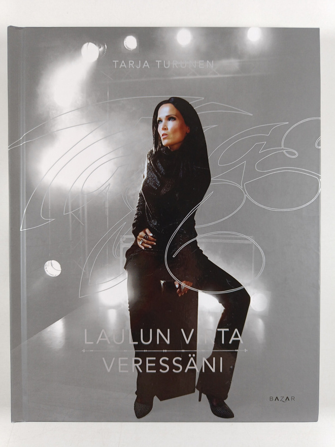 Tarja Turunen : Laulun virta veressäni
