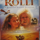 RÖLLI JA KAIKKIEN AIKOJEN SALAISUUS DVD - pikkukuva 1
