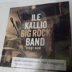 ILE KALLIO NIMIKIRJOITUS CD KANSILEHDESSÄ - pikkukuva 1