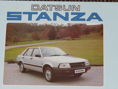 1982 Datsun Stanza esite - KUIN UUSI - 14 sivua