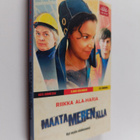 Riikka Ala-Harja : Maata meren alla - pikkukuva 1