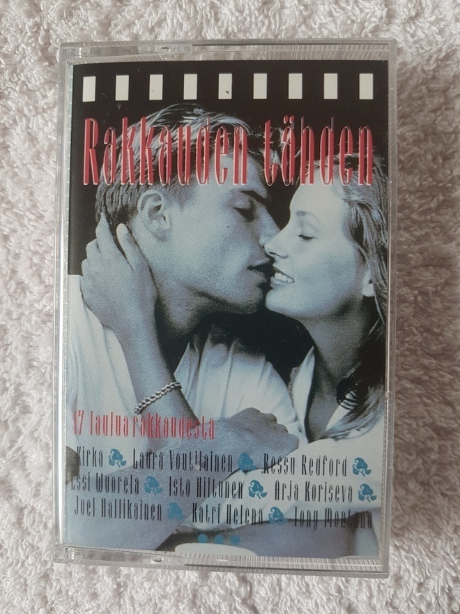 Rakkauden Tähden (17 Laulua Rakkaudesta) C-KASETTI