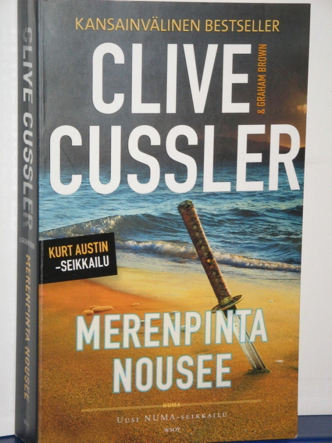 Clive Cussler : MERENPINTA NOUSEE