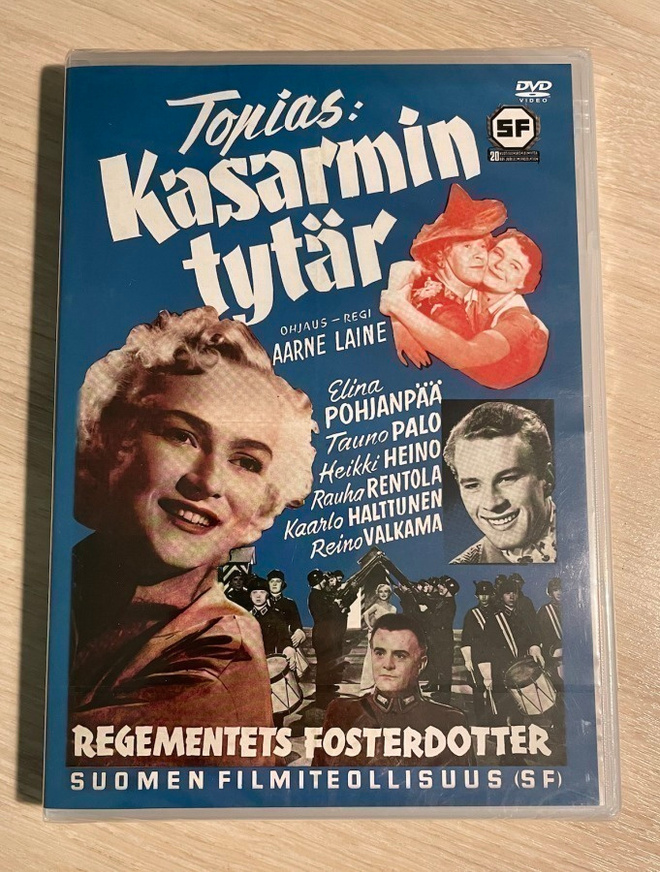 Kasarmin tytär (1954) sotilasfarssi (UUSI)
