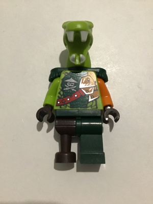 Lego minifiguuri - Ninjago - Clancee - Epaulettes