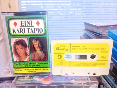 C-kasetti Eini / Kari Tapio  ( SIS POSTIKULU  )