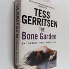 Tess Gerritsen : The Bone Garden - pikkukuva 1