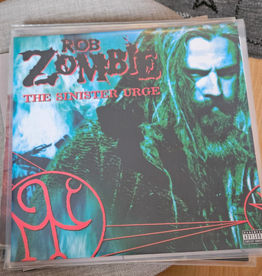 Rob Zombie:The sinister urge