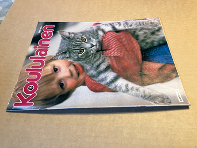 KOULULAINEN 15/1985 +paperinukke HYVÄ