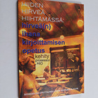 Hiiden hirveä hiihtämässä : hirveä(n) ihana kirjoittamise... - pikkukuva 1