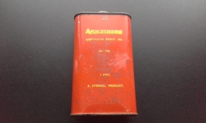 Armstrong suspension strut oil peltipurkki
