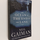 Neil Gaiman : The Ocean at the End of the Lane - A Novel - pikkukuva 1