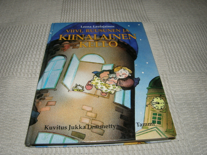 Leena Laulajainen Viivi, Ruusunen ja kiinalainen kello