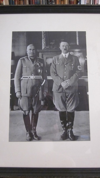 Hitler ja Mussolini 1938 Roomassa ( 1938-05-04), kehyst.kuva