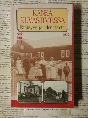 Korhonen / Räsänen - Kansa kuvastimessa (nid.)
