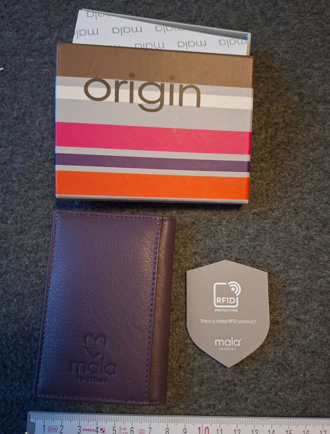 Mala Leather Origin violetti RFID-suojattu nahkalompakko