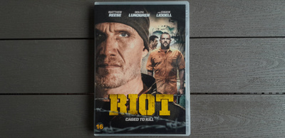 DVD: Riot (Matthew Reese, Dolph Lundgren 2015)