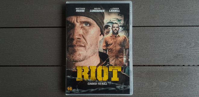 DVD: Riot (Matthew Reese, Dolph Lundgren 2015)