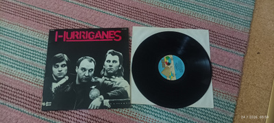 Hurriganes by The Hurriganes Ranskan painos