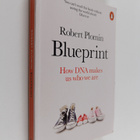 Robert Plomin : Blueprint : how DNA makes us who we are - pikkukuva 1