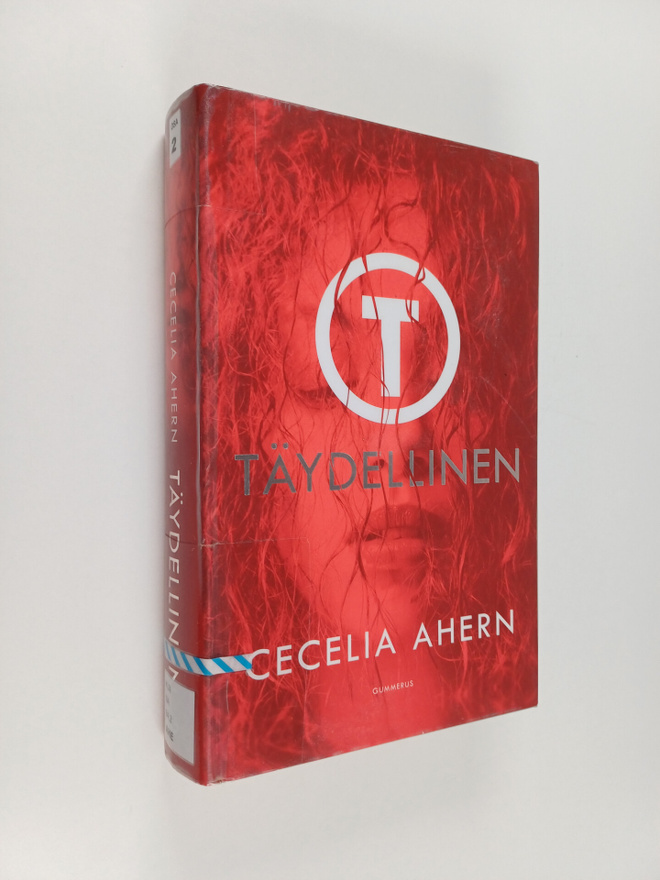 Cecelia Ahern : Täydellinen