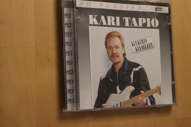 CD Kari Tapio Kulkurin kyyneleet - 20 suosikkia