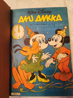 Aku Ankka vuosikerta 1982