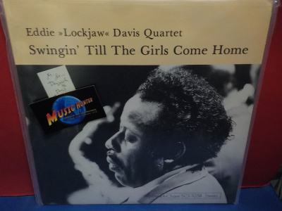 EDDIE DAVIS - SWINGIN TILL THE GIRLS COME HOME M-/M- LP