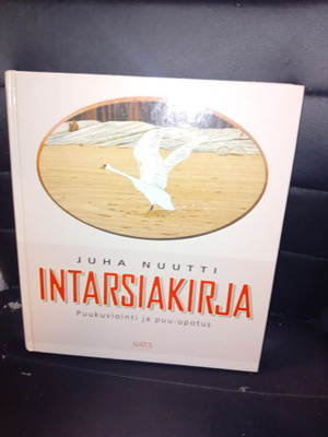 Nuutti : Intarsiakirja ( SIS POSTIKULU )