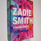 Zadie Smith : Kauneudesta - pikkukuva 1