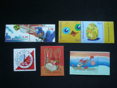 Postituore erä vuoden 2001 postimerkkejä **