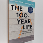 Lynda Gratton : The 100-year life - Living and working in... - pikkukuva 1