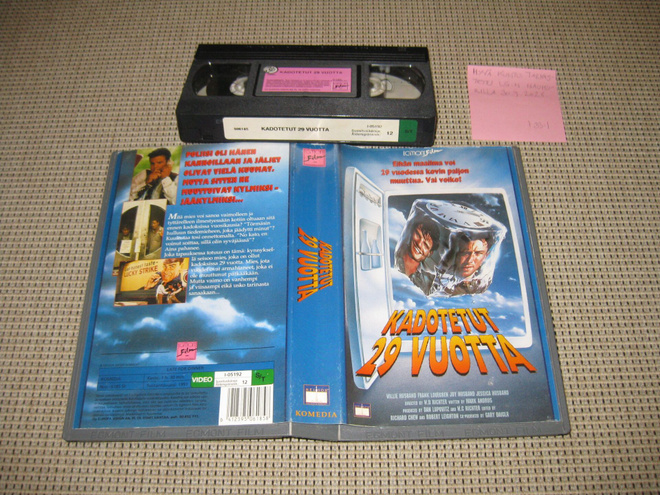 Kadotetut 29 Vuotta-VHS (Egmont Film, Late for Dinner, 1991)