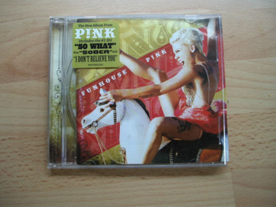 PINK: Funhouse - CD + 1 Bonus Track