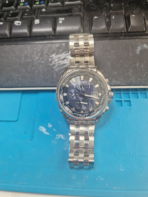 CITIZEN ECO-DRIVE RADIO COTROLLED
