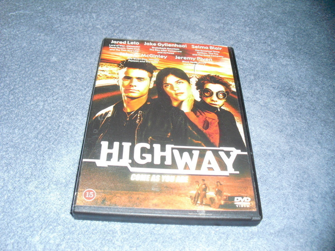 HIGHWAY (Jared Leto, Jake Gyllenhaal)***