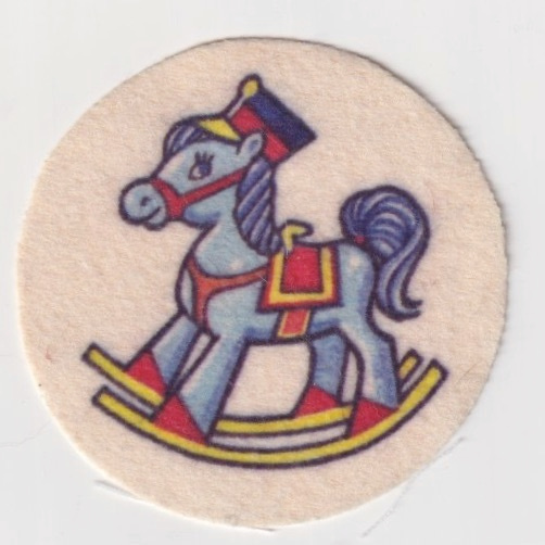 Keinuhevonen - kangasmerkki