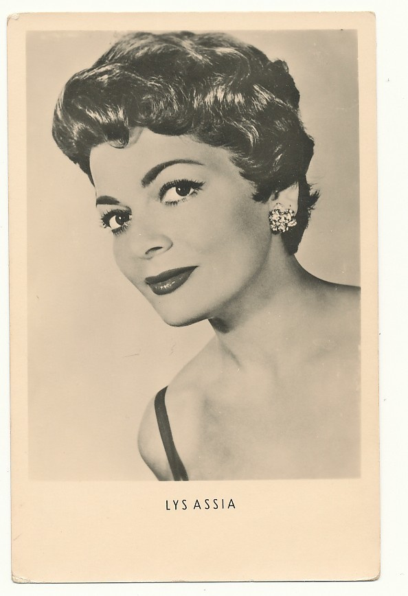 Laulajatar LYS ASSIA - vanha kortti