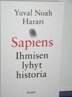 Yuval Noah Harari : Sapiens  Ihmisen lyhyt historia