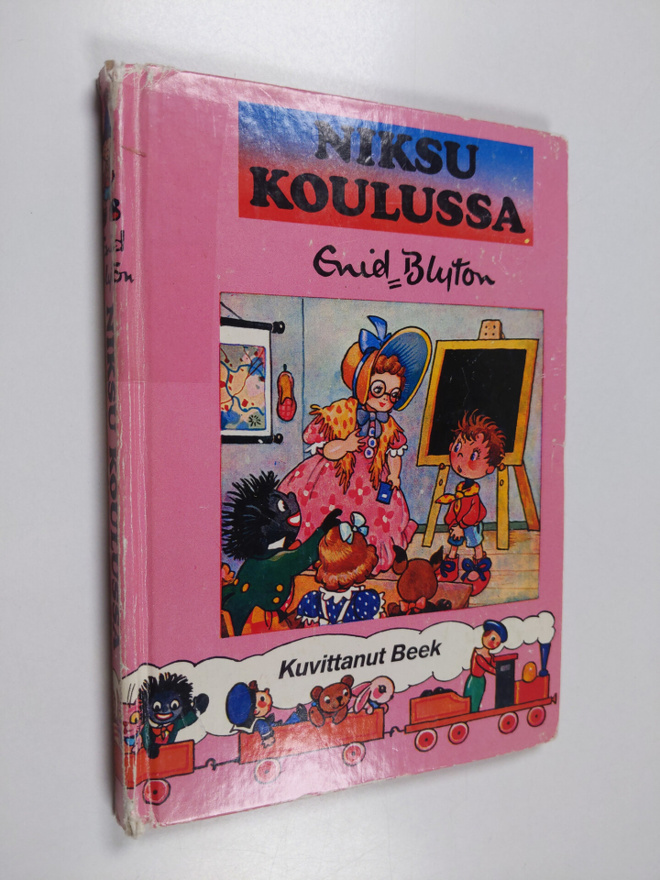 Enid Blyton : Niksu koulussa