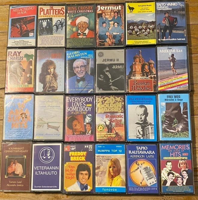 24x C KASETTI, ERILAISIA, 0,50€/ kpl