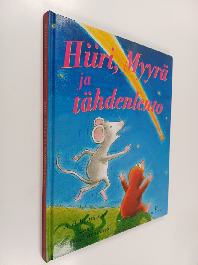 A. H. Benjamin : Hiiri, myyrä ja tähdenlento