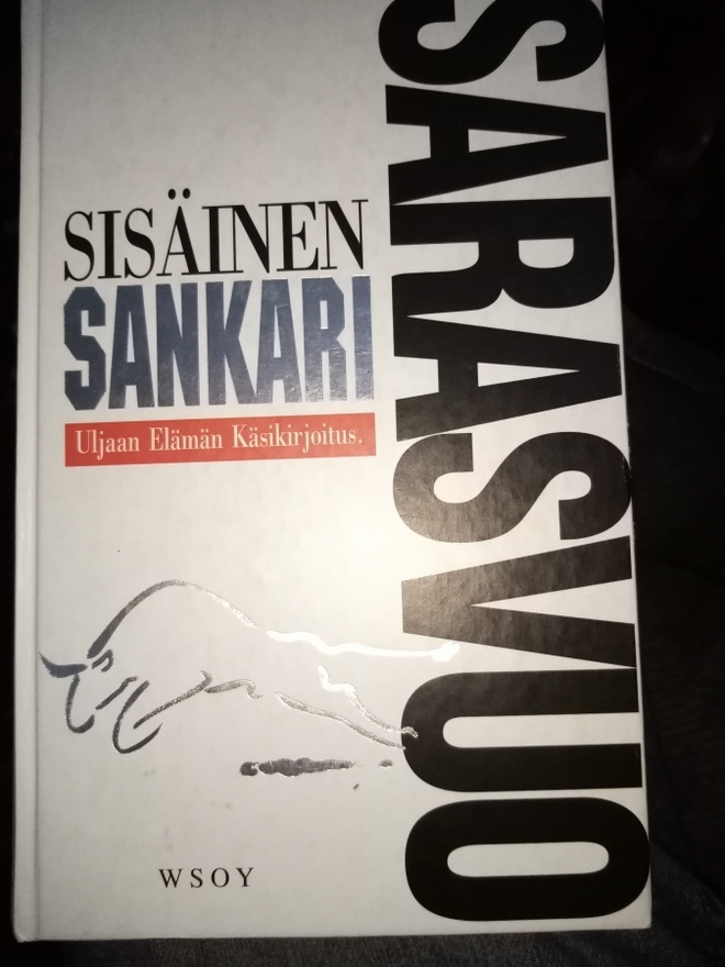 SARASVUO  : SISÄINEN SANKARI ( SIS POSTIKULU )