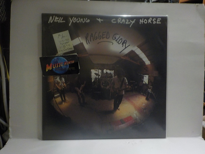 NEIL YOUNG AND CRAZY HORSE - RAGGED GLORY M-/M- LP