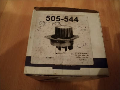 Citroen, Peugeot Vesipumppu Dolz, 590-752