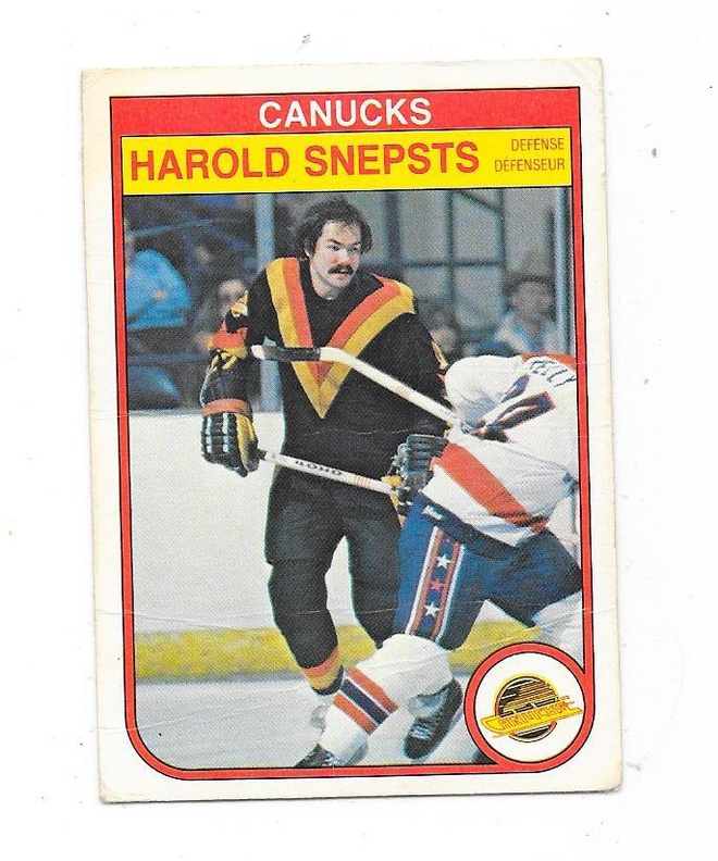 1982-83 OPC #357 Harlod Snepsts , Vancouver Canucks gooni