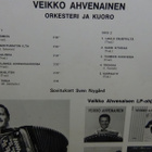 VEIKKO AHVENAINEN , SÄVELMUISTOJA MOSKOVASTA - pikkukuva 2