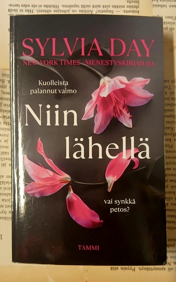 Sylvia Day - Niin lähellä (pokkari)