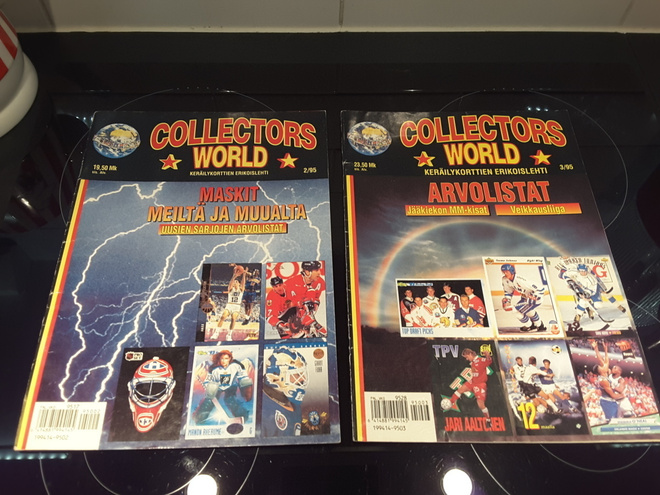Collectors World keräilykorttien erikoislehti x 2